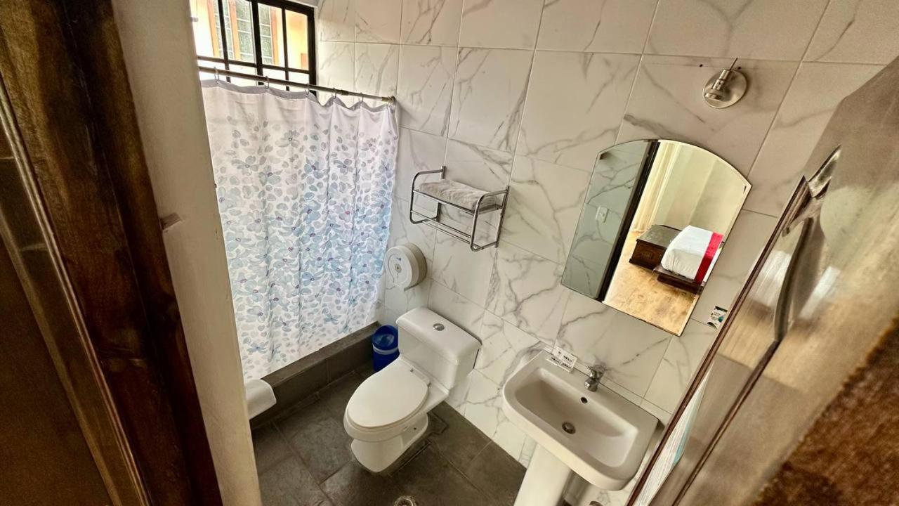 Hotel Noris Алауси Экстерьер фото